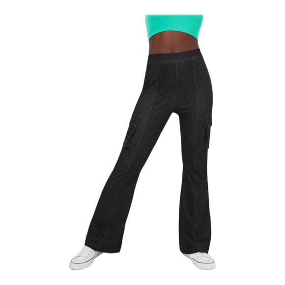 HALARA Pants - NWT Halara Magic High Waisted Side Flap Pocket Knit Denim Cargo Flare Pants